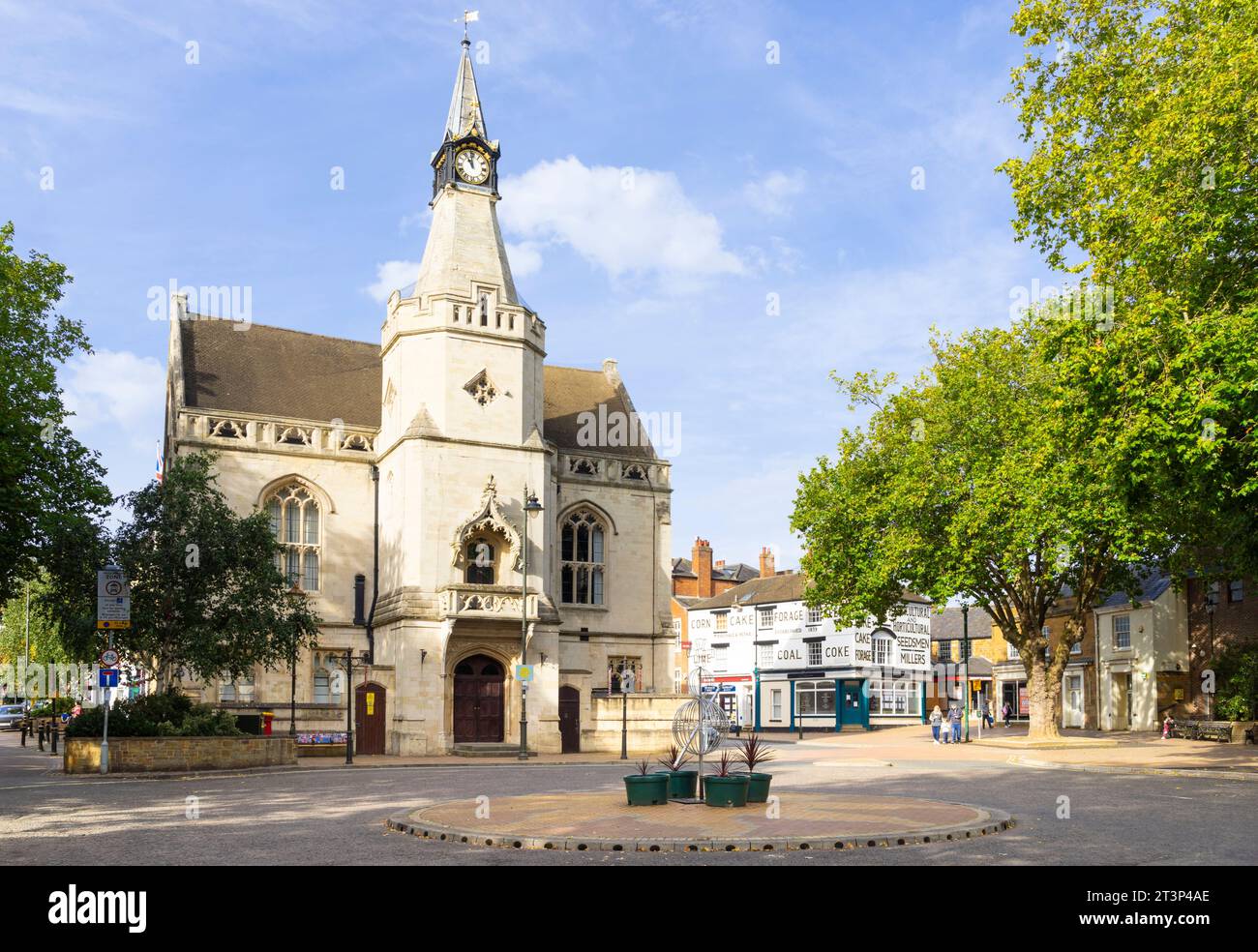 Il municipio di Banbury in Bridge Street è un edificio gotico vittoriano di e Bruner dal 1854 Banbury Oxfordshire Inghilterra UK GB Europa Foto Stock