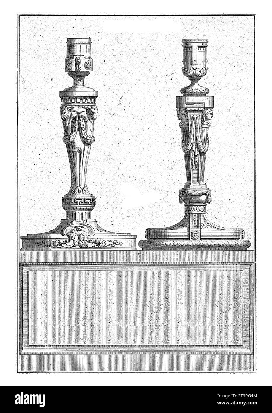 Due candelabri, Jean Francois Forty, 1775 - 1790 due candelabri ornati. A sinistra con teste di capra e ghirlande, a destra con teste di donne e pettine Foto Stock