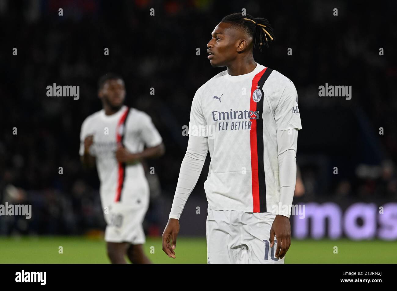 Parigi, Francia. 25 ottobre 2023. Julien Mattia/le Pictorium - partita PSG - AC Milan - 25/10/2023 - Francia/Ile-de-France (regione)/Parigi - Rafael Leao durante la terza partita del gruppo F di Champions League tra PSG e AC Milan al Parc de Princes il 25 ottobre 2023. Crediti: LE PICTORIUM/Alamy Live News Foto Stock