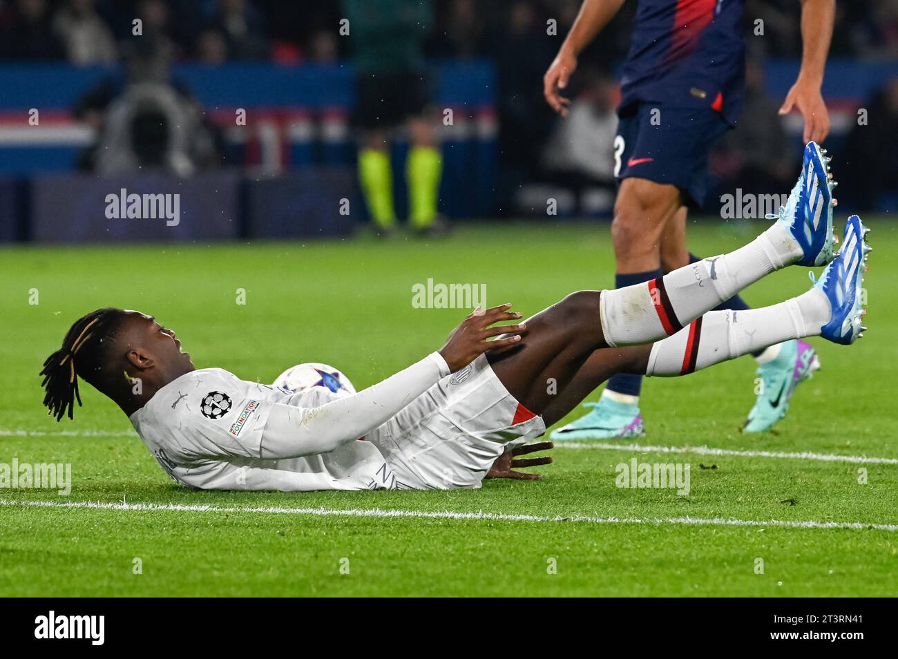 Parigi, Francia. 25 ottobre 2023. Julien Mattia/le Pictorium - partita PSG - AC Milan - 25/10/2023 - Francia/Ile-de-France (regione)/Parigi - Rafael Leao durante la terza partita del gruppo F di Champions League tra PSG e AC Milan al Parc de Princes il 25 ottobre 2023. Crediti: LE PICTORIUM/Alamy Live News Foto Stock