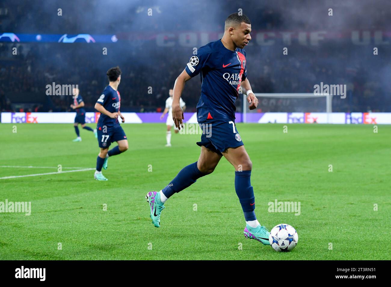 Parigi, Francia. 25 ottobre 2023. Julien Mattia/le Pictorium - partita PSG - AC Milan - 25/10/2023 - Francia/Ile-de-France (regione)/Parigi - Kylian Mbappe durante la terza partita del gruppo F di Champions League tra PSG e AC Milan al Parc de Princes il 25 ottobre 2023. Crediti: LE PICTORIUM/Alamy Live News Foto Stock