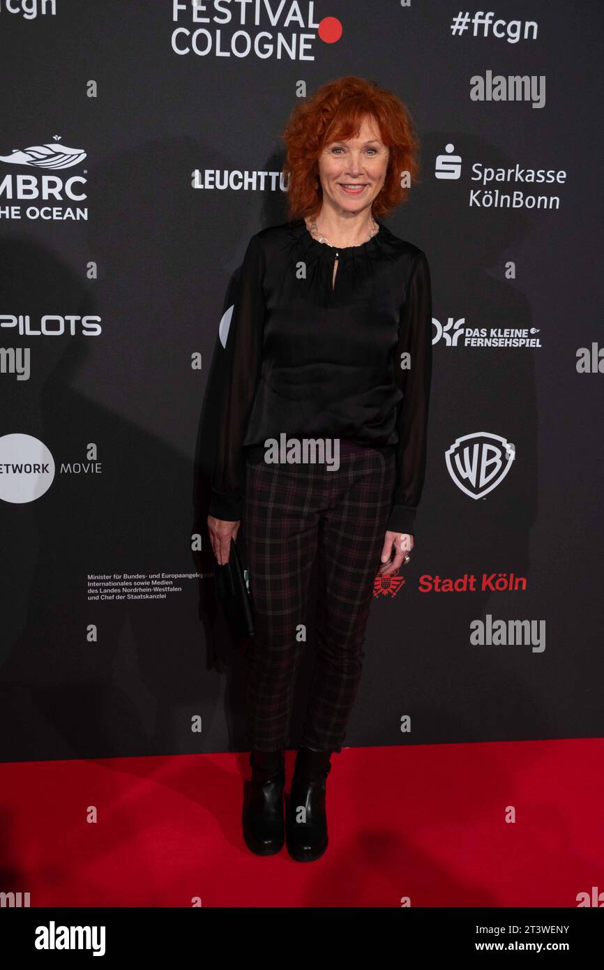 Heike TRINKER, Schauspielerin, Roter Teppich, Red Carpet Show, Ankunft, arrivo, Film Festival Cologne Awards a Koeln, 26.10.2022. *** Heike TRINKER, attrice, Red carpet, Red carpet show, arrivo, arrivo, Film Festival Cologne Awards a Colonia, 26 10 2022 crediti: Imago/Alamy Live News Foto Stock