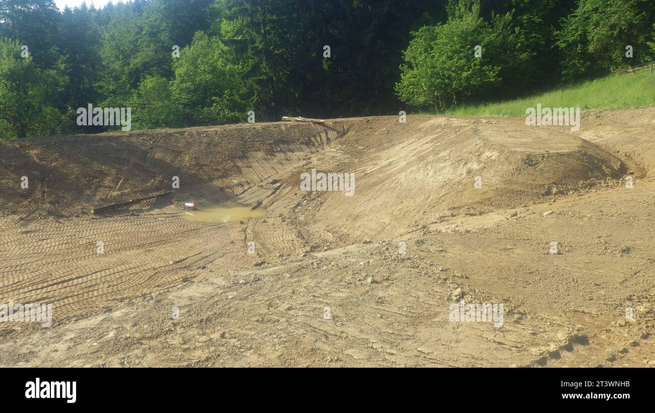 Costruzione di laghetti per la progettazione di giardini acquatici stagno e paesaggio naturale credito: Imago/Alamy Live News Foto Stock
