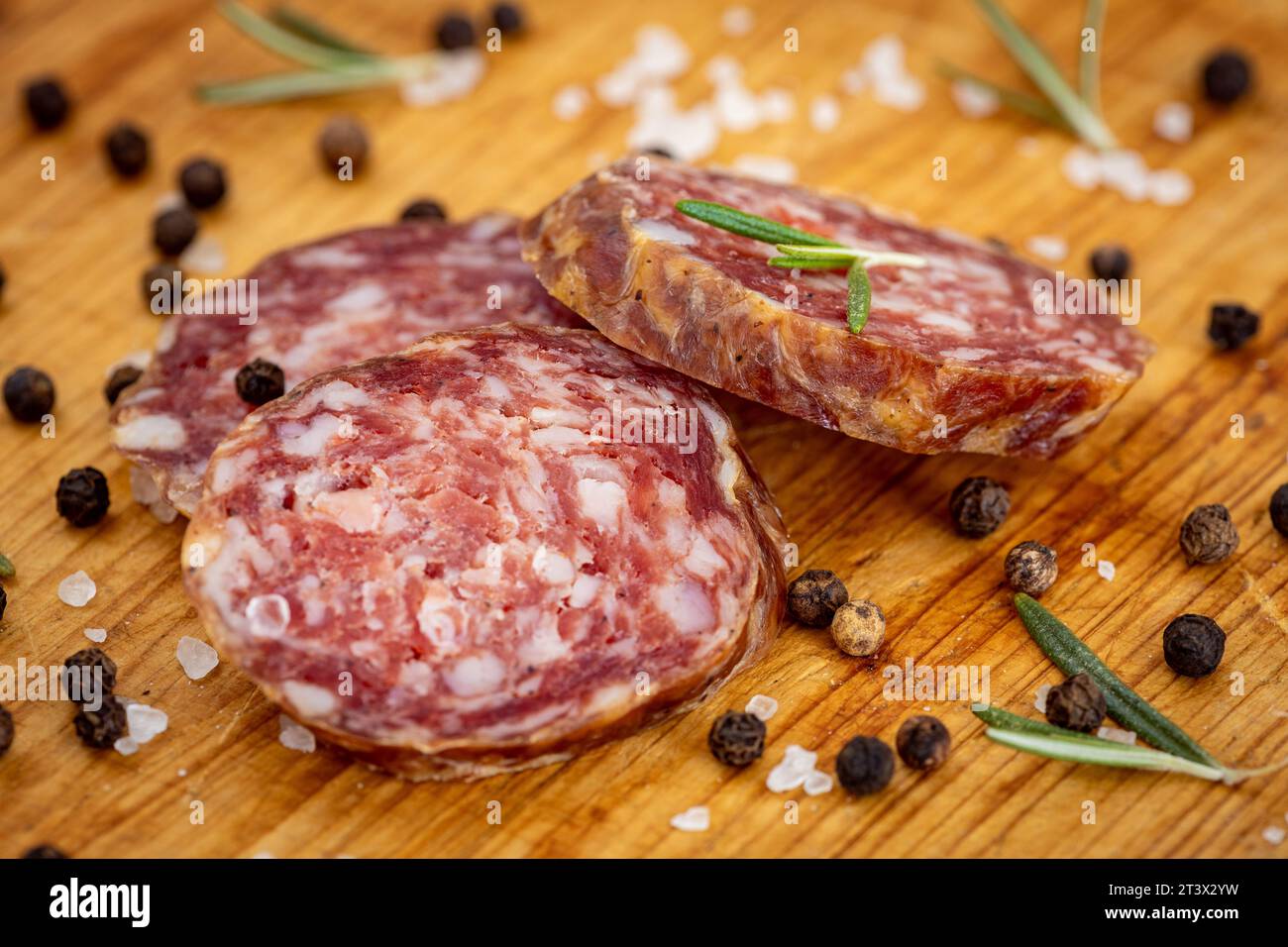 Salsiccia tradizionale affumicata e secca Hesse Foto Stock