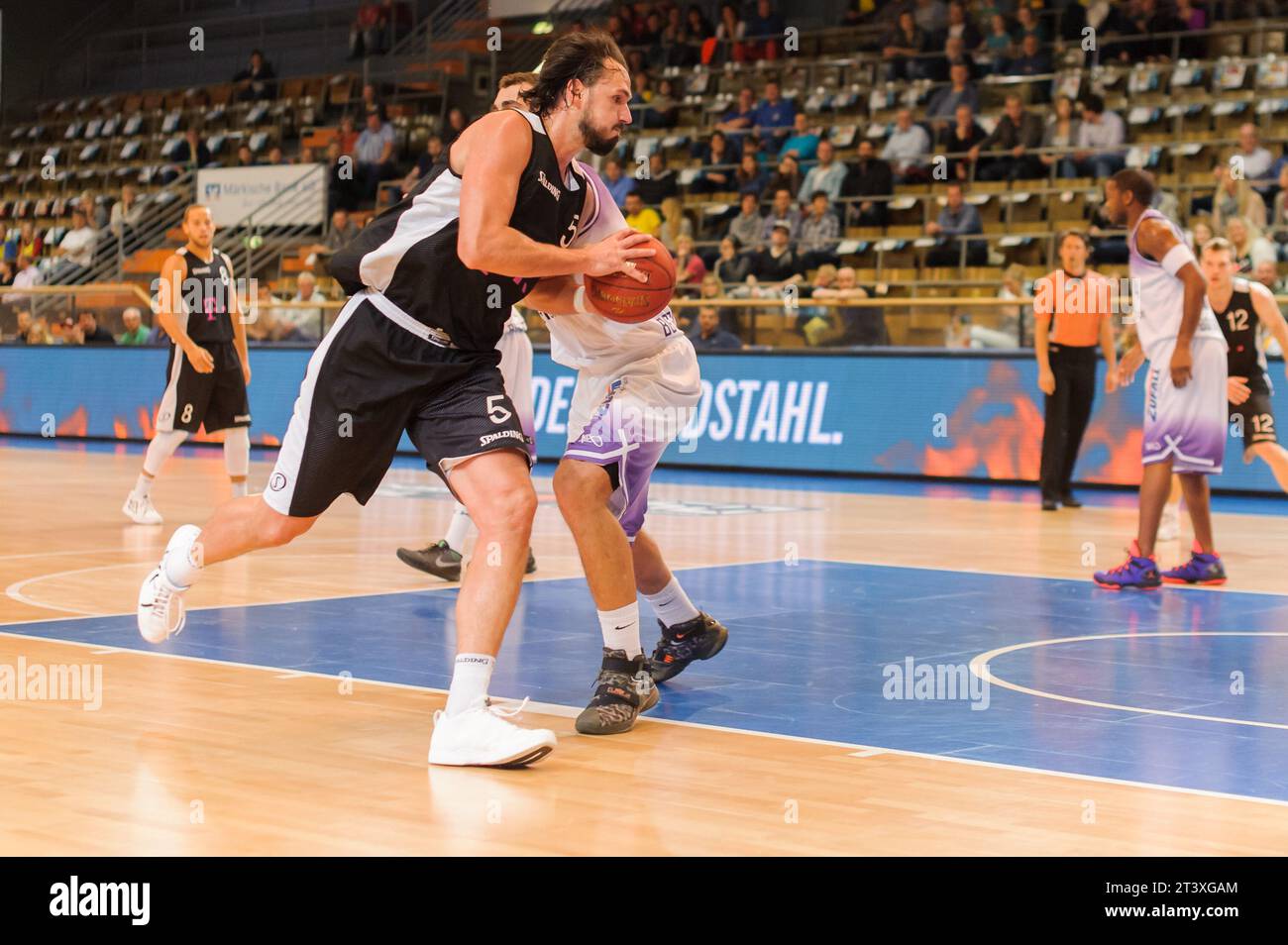 Dirk Maedrich Telekom Baskets Bonn Krombacher Challenge 2015 a Hagen, Deutschland AM 27.09.2015 Foto Stock