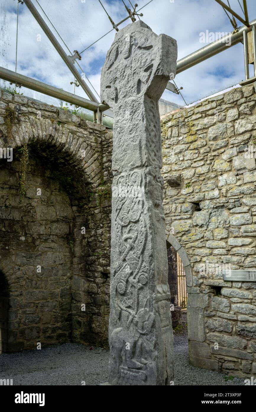 Kilfenora Medieval Cathedral (Saint Fachtnanrsquo), Doorty Cross, The Burren, County Clare, Irlanda, Regno Unito. Foto Stock