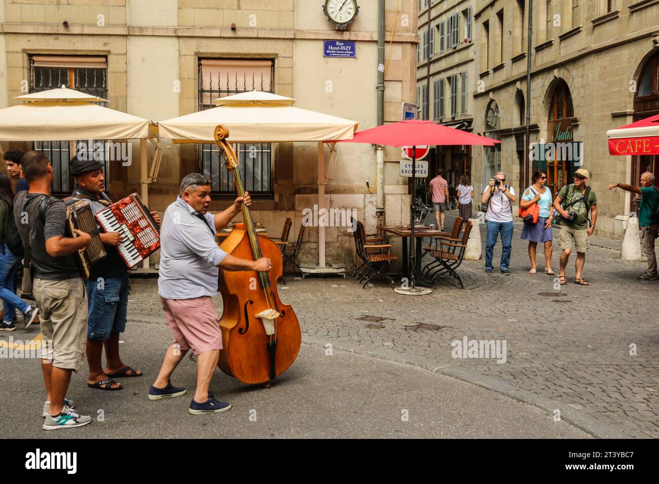Musicisti di strada a Ginevra, Svizzera Foto Stock