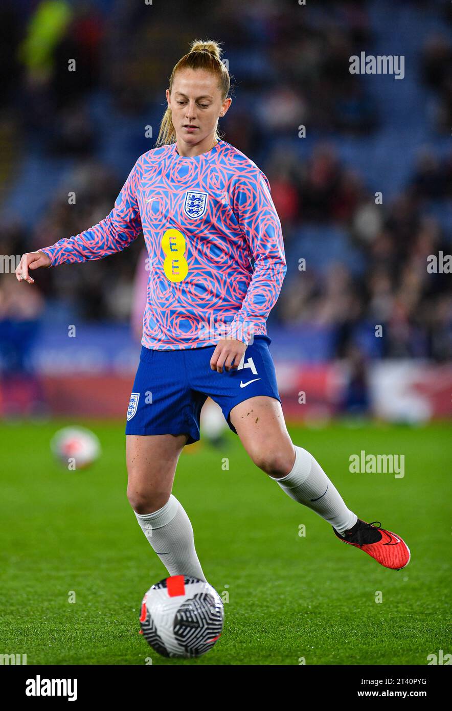 King Power Stadium, Leicester, Regno Unito. 27 ottobre 2023. Women Nations League International Football, Inghilterra contro Belgio; Keira Walsh dell'Inghilterra durante il riscaldamento pre-partita credito: Action Plus Sports/Alamy Live News Foto Stock