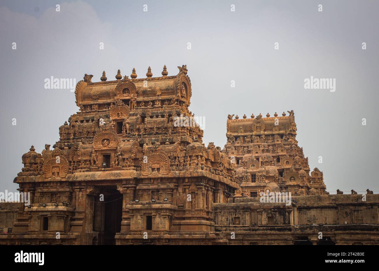 Torre del Tempio del grande Tempio di Thanjavur (chiamato anche Thanjai Periya Kovil in lingua tamil), è uno dei più grandi templi indù e un exemp Foto Stock