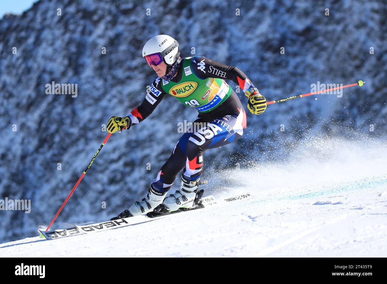 Solden, Tirolo, Austria. 28 ottobre 2023. Apertura della Coppa del mondo di sci alpino Audi FIS; A.J HURT (USA) credito: Action Plus Sports/Alamy Live News Foto Stock