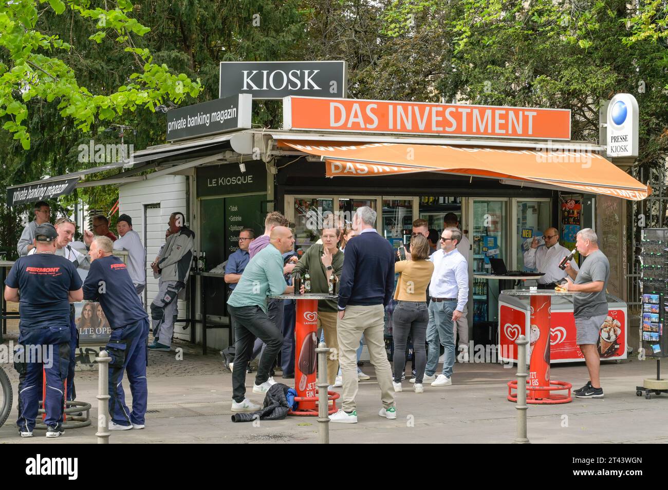 Büdchen, Kiosk, Eckkneipe, Das Investment, Kaiserstraße, Gallusanlage, Francoforte, Assia, Germania Foto Stock