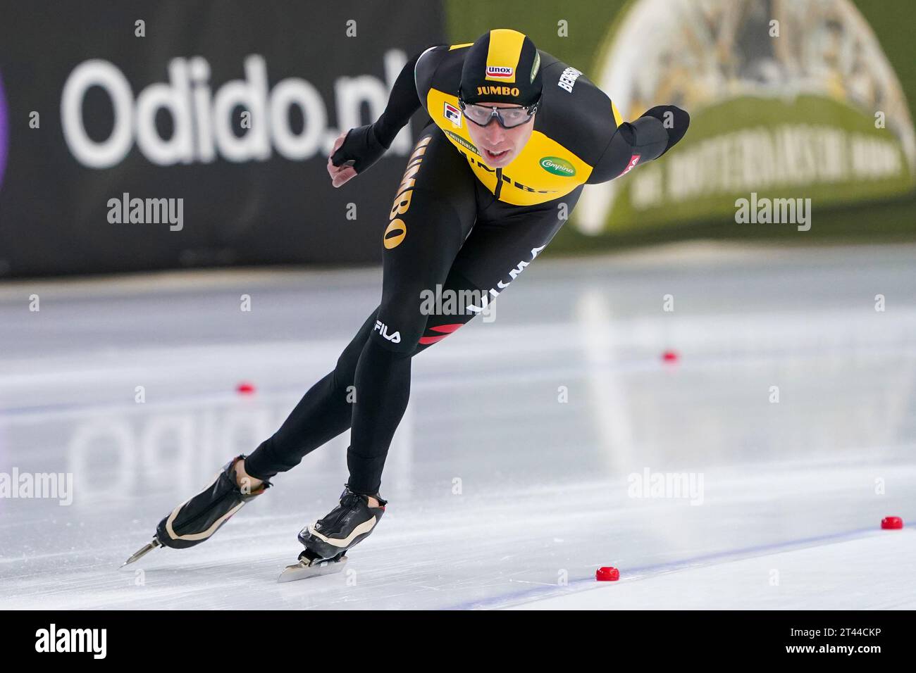 Heerenveen, Paesi Bassi. 27 ottobre 2023. HEERENVEEN, PAESI BASSI - OTTOBRE 27: Gareggia sui 5000 m maschili durante lo Speed Skating WCQT il 27 ottobre 2023 a Heerenveen, Paesi Bassi (foto di Andre Weening/Orange Pictures) credito: Orange Pics BV/Alamy Live News Foto Stock