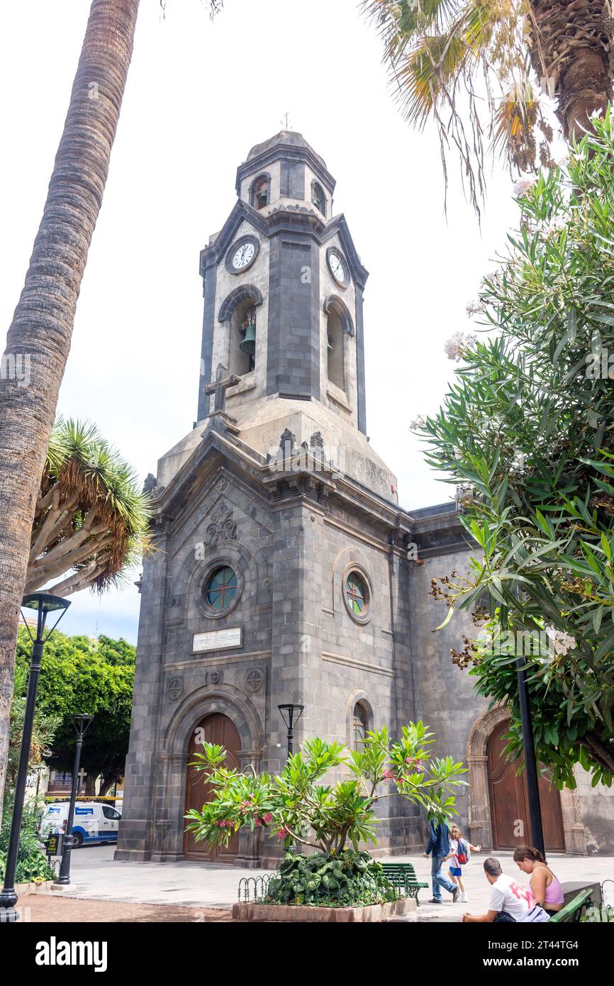 Iglesia de Nuestra Señora de la Peña de Francia (chiesa cattolica), Place de la Iglesia, città vecchia, Puerto de la Cruz, Tenerife, Isole Canarie, Spagna Foto Stock