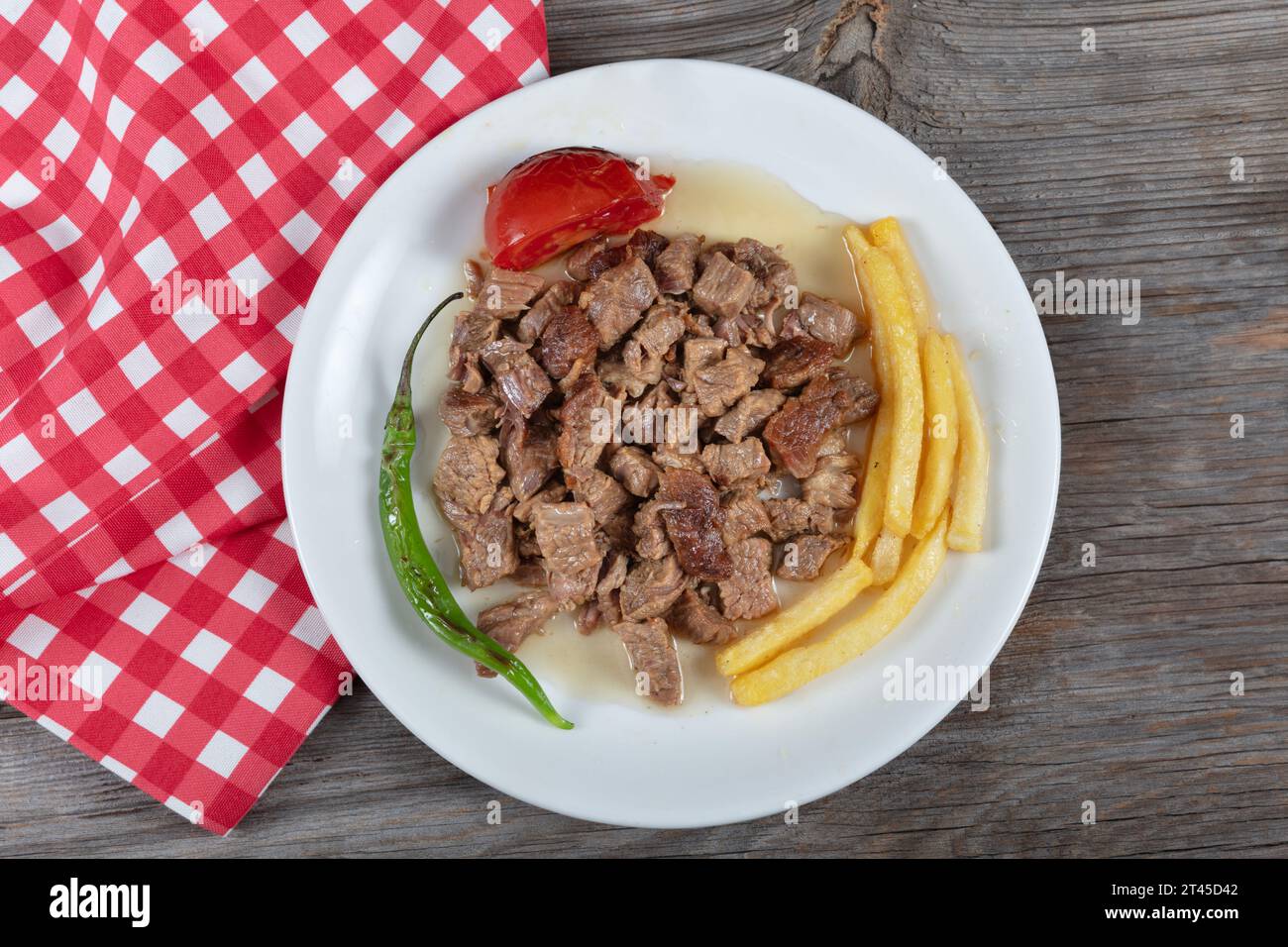 Turkish Food et Kavurma. Saute Turkish et sote di carne. Nome turco: Sac Tava, Sac Kavurma. Foto Stock