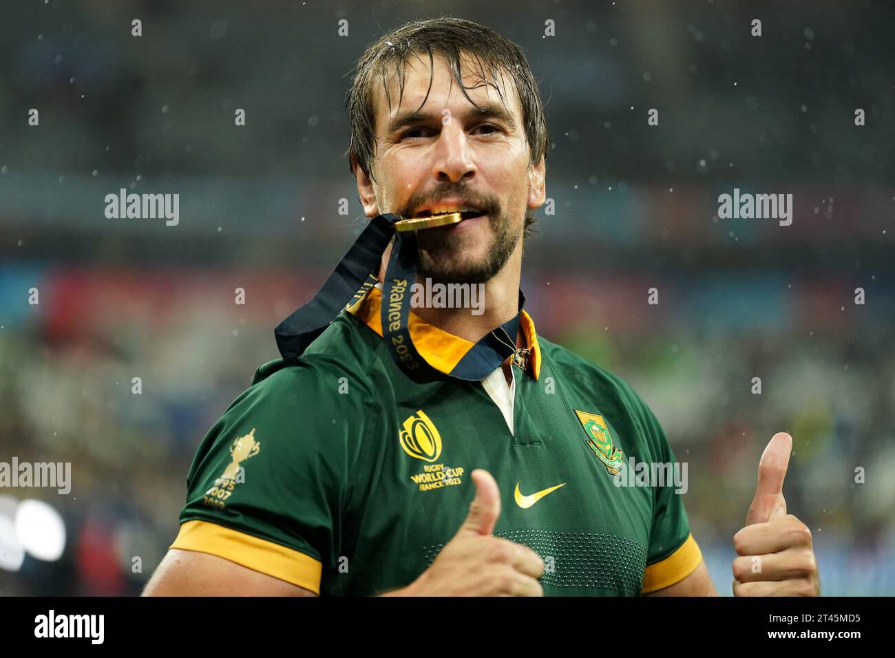 L'Eben Etzebeth del Sudafrica festeggia dopo aver vinto la finale della Coppa del mondo di rugby 2023 allo Stade de France di Parigi. Data immagine: Sabato 28 ottobre 2023. Foto Stock