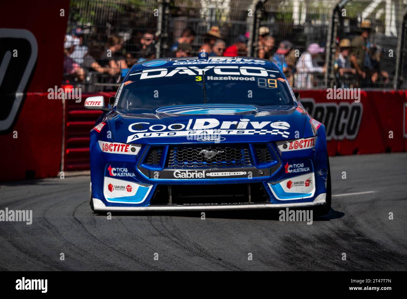 Gold Coast, Australia. 29 ottobre 2023. Todd Hazelwood del Blanchard Racing Team si trasforma in Repco Corner durante gara 26 al Boost Mobile Gold Goast 500. Crediti: James Forrester/Alamy Live News Foto Stock