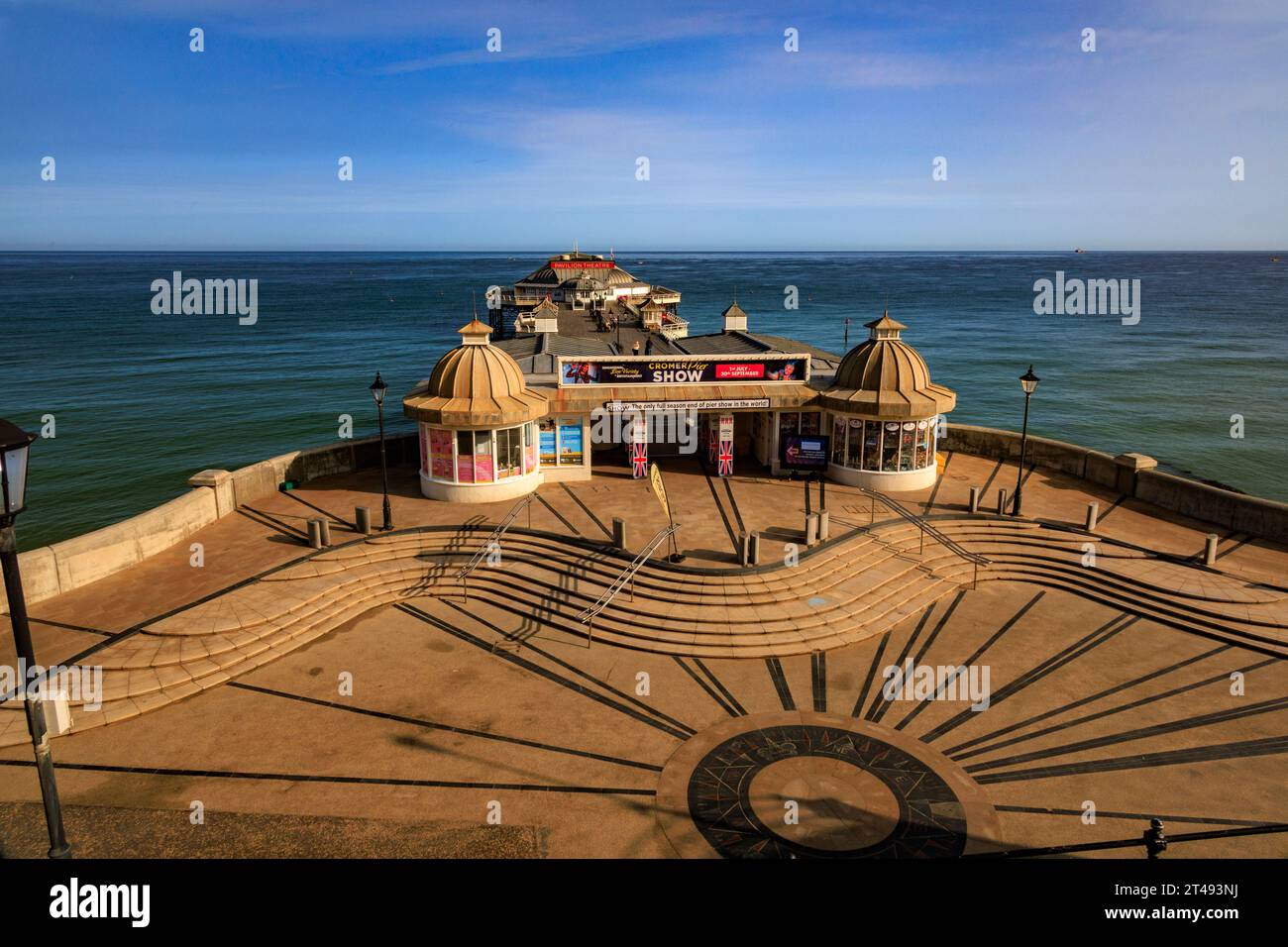 Il molo sul mare di Cromer, Norfolk, Inghilterra, Regno Unito, classificato di grado II Foto Stock
