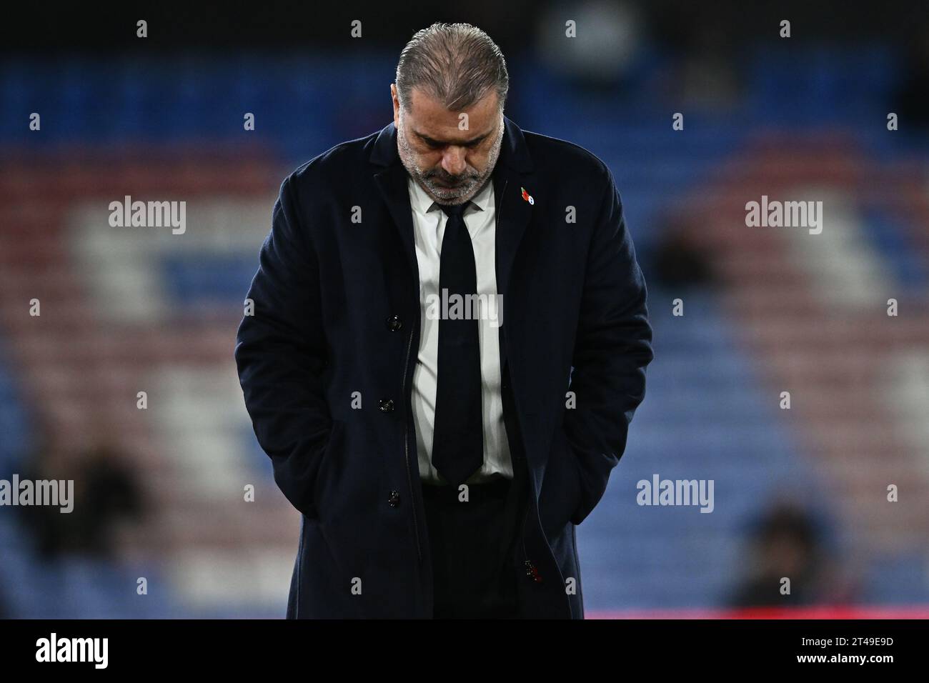 LONDRA, INGHILTERRA - OTTOBRE 27: manager Ange Postecoglou durante la partita di Premier League tra Crystal Palace e Tottenham Hotspur a Selhurst Park o Foto Stock