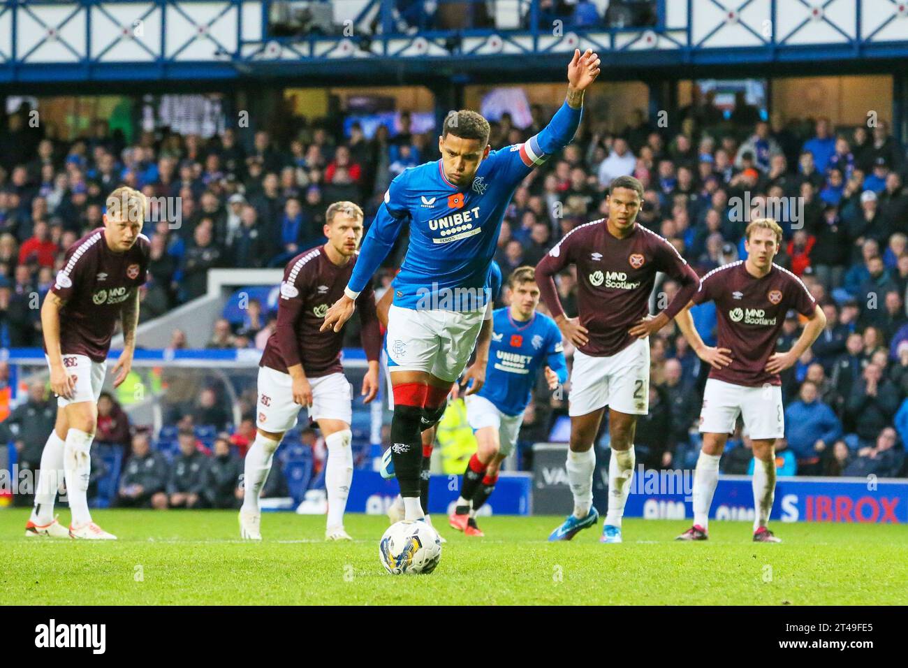 29 ottobre 23. Glasgow, Regno Unito. In una partita di calcio della Scottish Premiership, il Rangers FC giocò a Hearts, al parco di casa dei Rangers, allo stadio Ibrox, a Glasgow, in Scozia, nel Regno Unito. Crediti: Findlay/Alamy Live News Foto Stock