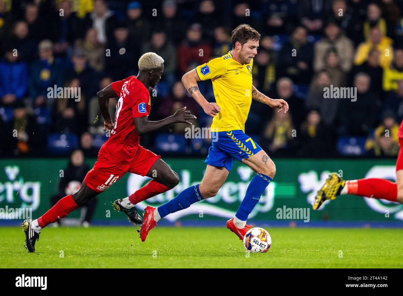 Broendby, Danimarca. 29 ottobre 2023. Nicolai Vallys (7) di Broendby SE visto durante il 3F Superliga match tra Broendby IF e FC Nordsjaelland al Broendby Stadion di Broendby. (Foto: Gonzales Photo/Alamy Live News Foto Stock