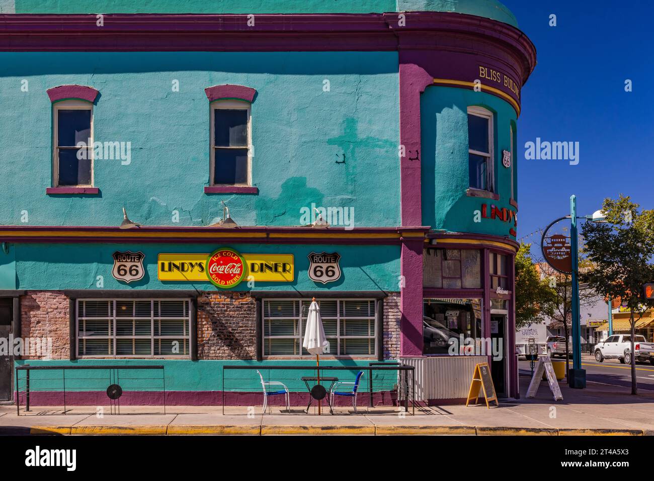 Lindy's Diner lungo la Route 66 ad Albuquerque, New Mexico, USA [Nessuna pubblicazione di proprietà; solo licenze editoriali] Foto Stock