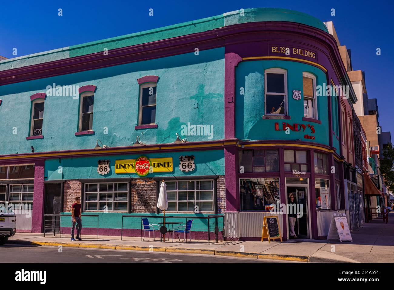 Lindy's Diner lungo la Route 66 ad Albuquerque, New Mexico, USA [nessun modello o pubblicazione di proprietà; solo licenze editoriali] Foto Stock