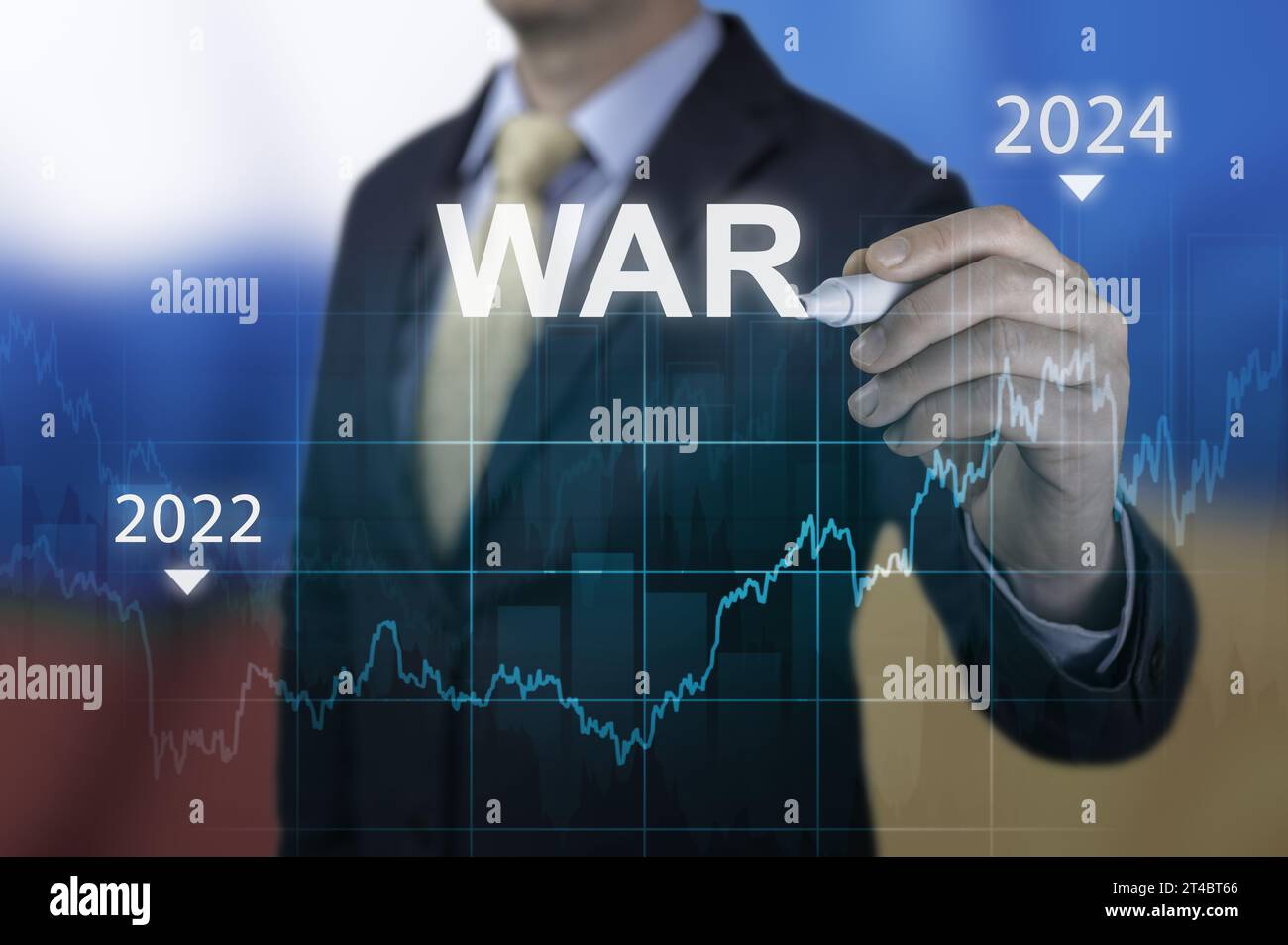 Conflitto russo-ucraino o guerra nel 2024. L'uomo scrive guerra di parole sullo sfondo delle bandiere ucraine e russe. Crisi e conflitto in Ucraina. economia globale Foto Stock