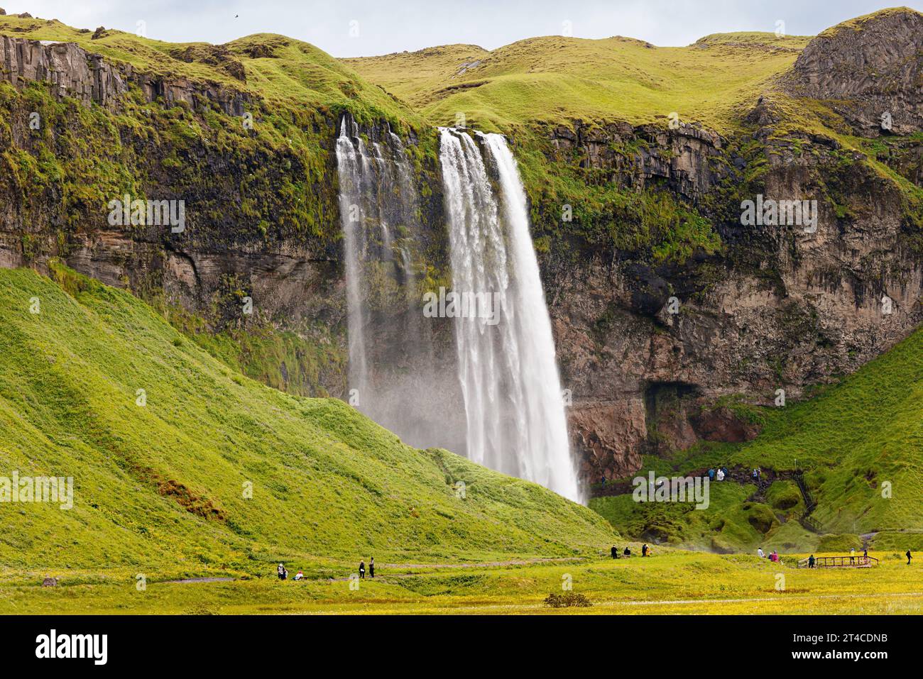 Seljalandsfoss Waterfall, Islanda, Rangarbing Foto Stock