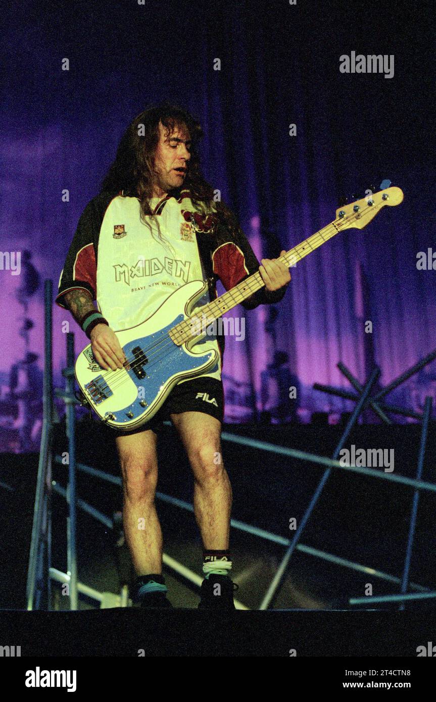 Italy Monza 2000-06-10 : Steve Harris bassista degli Iron Maiden durante il concerto al Gods of Metal Foto Stock