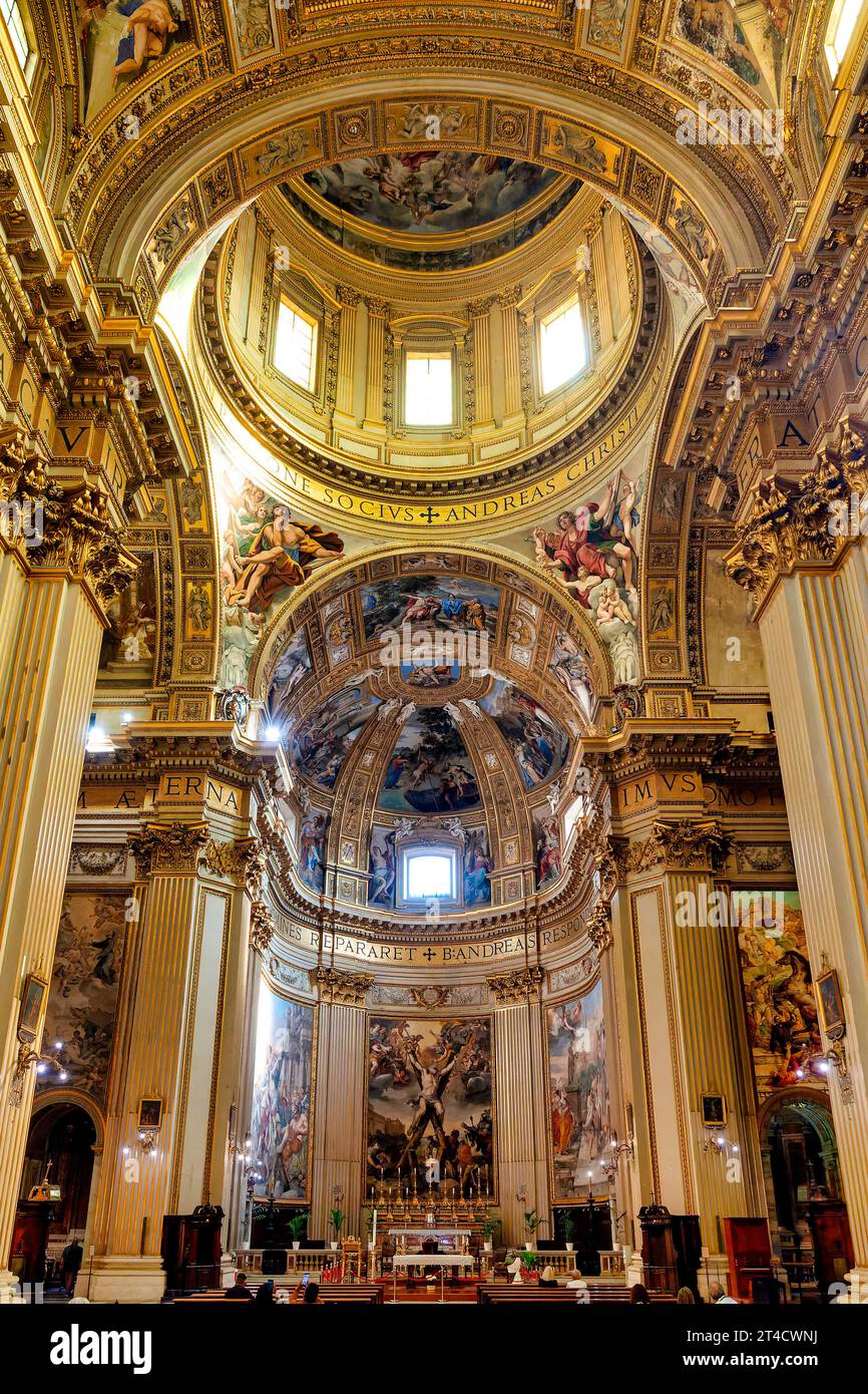 Interno della Chiesa di Sant'Andrea della Valle, Roma, Italia Foto Stock