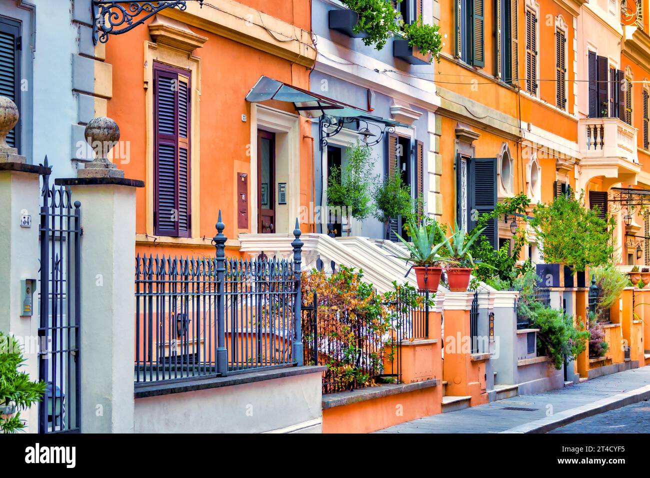Vista della strada residenziale soprannominata piccola Londra (Little London), Roma, Italia Foto Stock