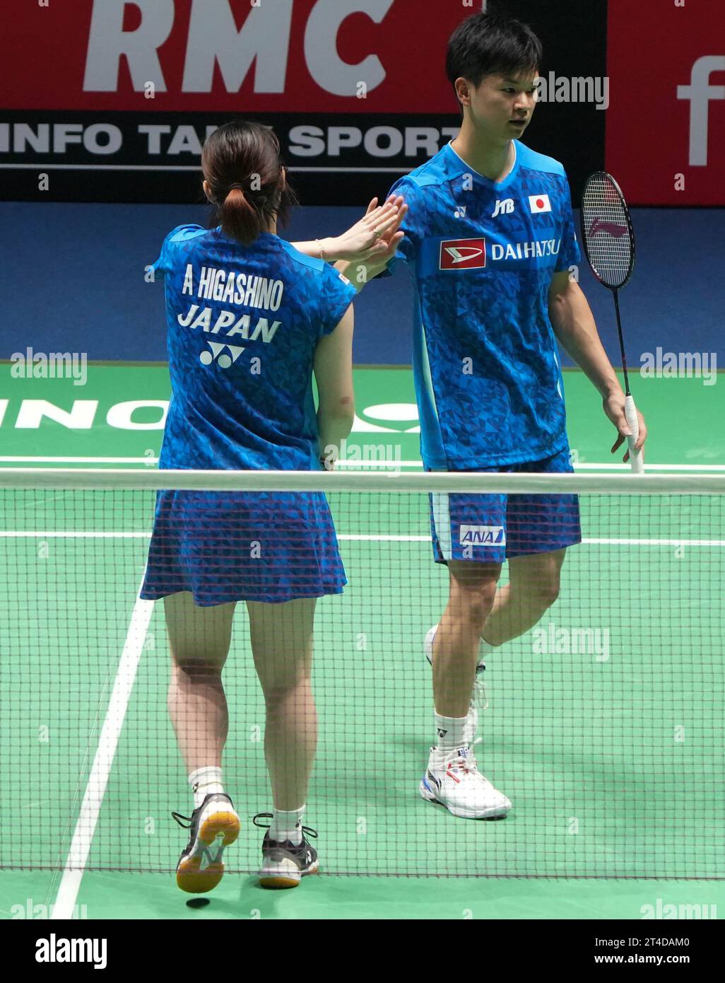 Yuta Watanabe e Arisa Higashino del Giappone 1/2 DOPPIO MIXTE FINALE durante lo Yonex Internationaux de France 2023, Super 750 Badminton HSBC BWF World Tour il 27 ottobre 2023 alla Glaz Arena di Cesson-Svign, Francia - foto Laurent Lairys / DPPI Foto Stock