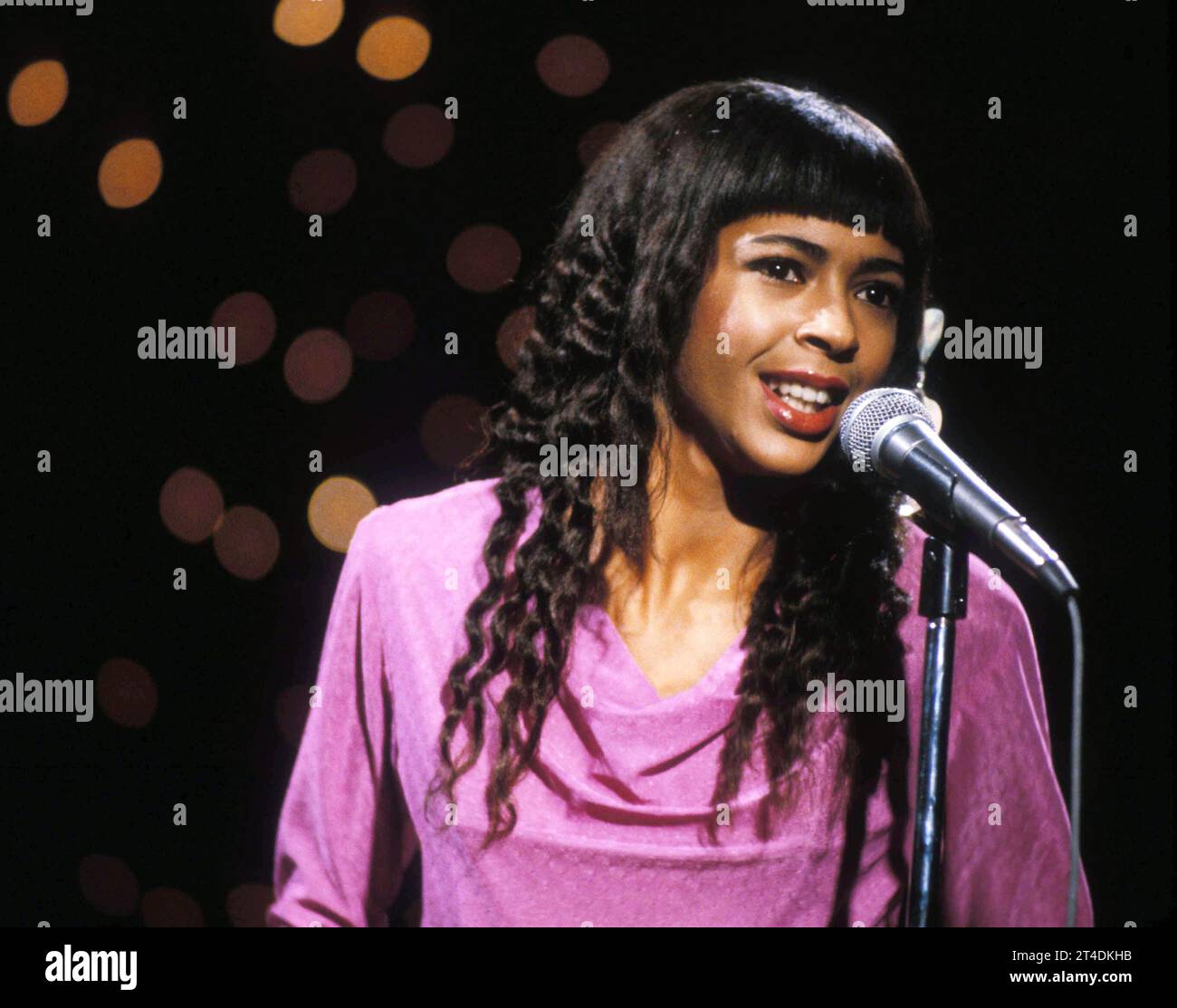 R7582; 1980 ; IRENE CARA ; credito: Lynn McAfee / Performing Arts Images www.performingartsimages.com Foto Stock