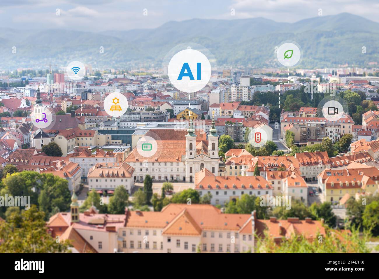 Concetto di controllo intelligente delle città con intelligenza artificiale. Le icone sorvolano la città Foto Stock