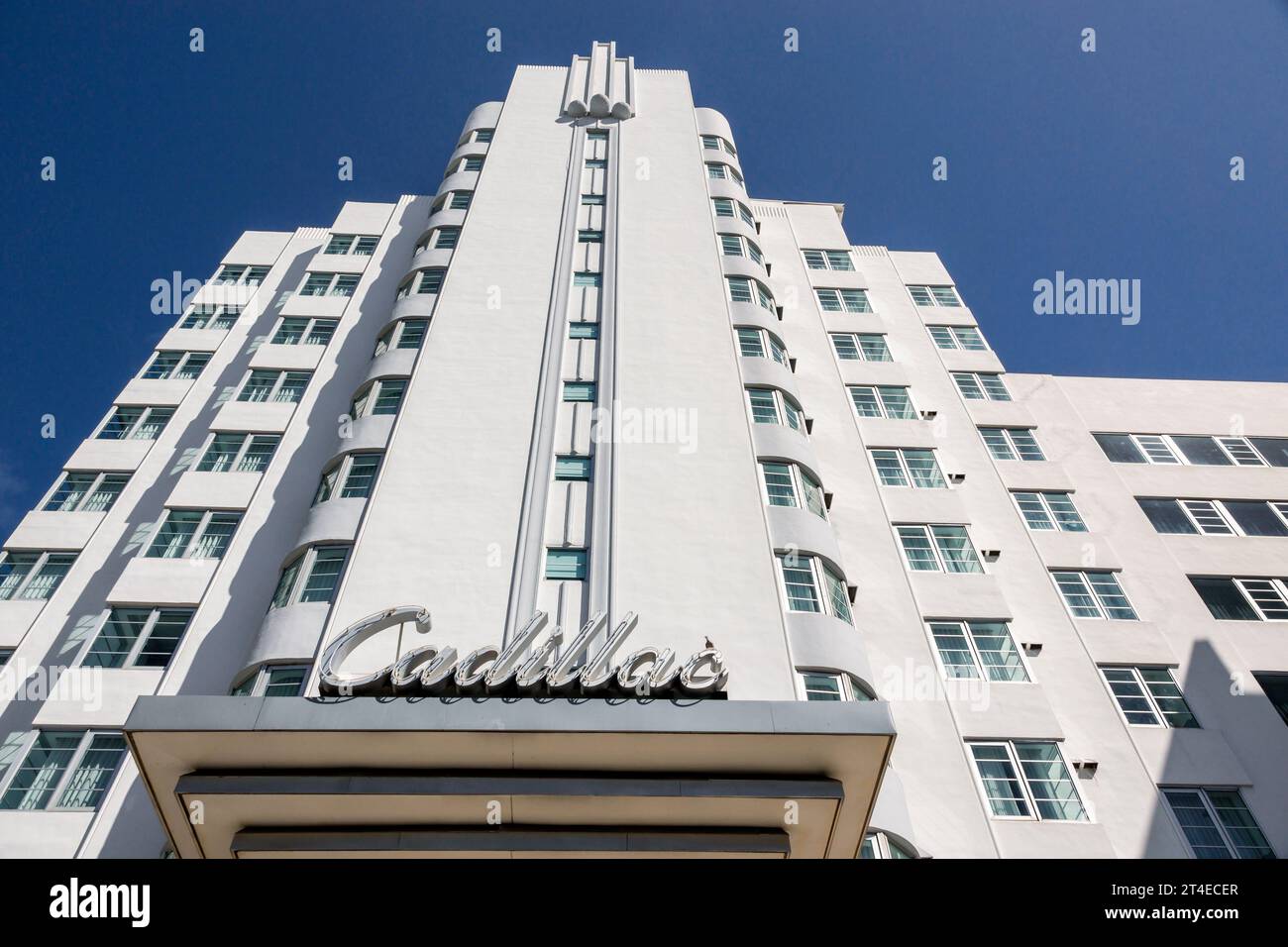 Miami Beach Florida, esterno, hotel con ingresso frontale, Collins Avenue, insegna Cadillac Hotel & Beach Club, alto grattacielo Foto Stock