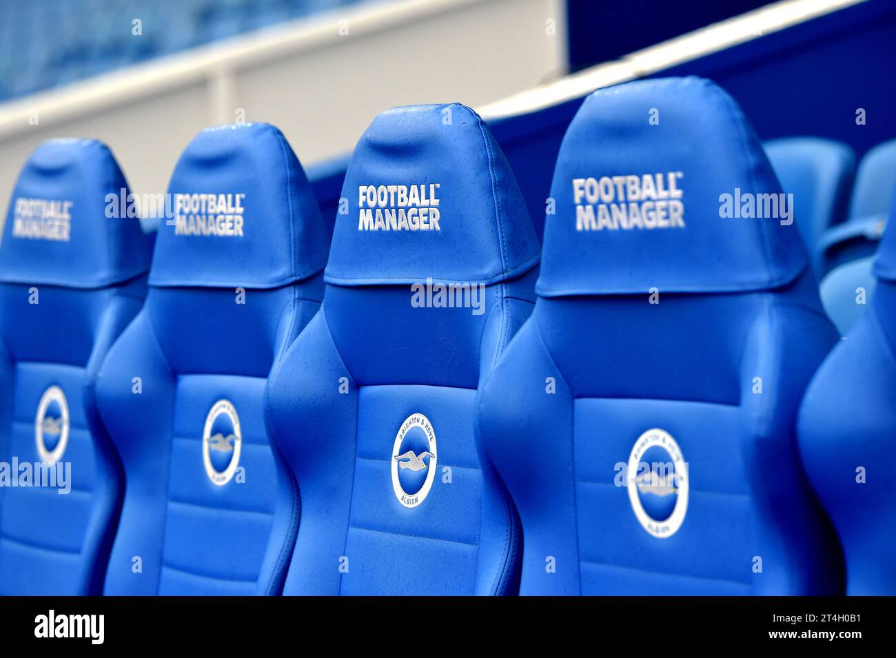 La partita di Premier League tra Brighton e Hove Albion e Fulham all'American Express Stadium , Brighton , Regno Unito - 29 ottobre 2023 foto Simon Dack / Telephoto Images. Solo per uso editoriale. Niente merchandising. Per le immagini di calcio si applicano le restrizioni fa e Premier League, incluso l'utilizzo di Internet/dispositivi mobili senza licenza FAPL. Per ulteriori informazioni, contattare Football Dataco Foto Stock