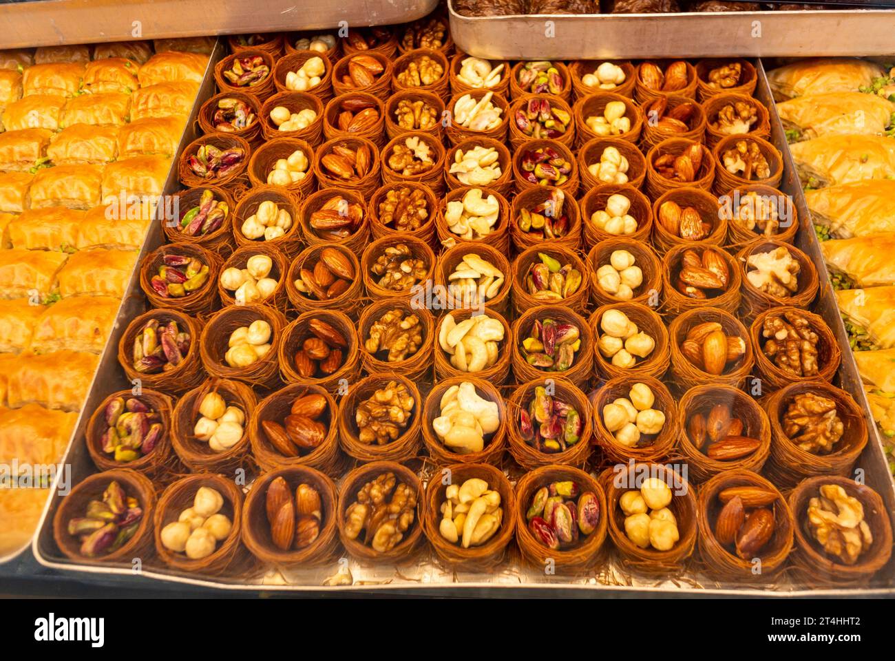 Una varietà di delizie turche. Foto Stock