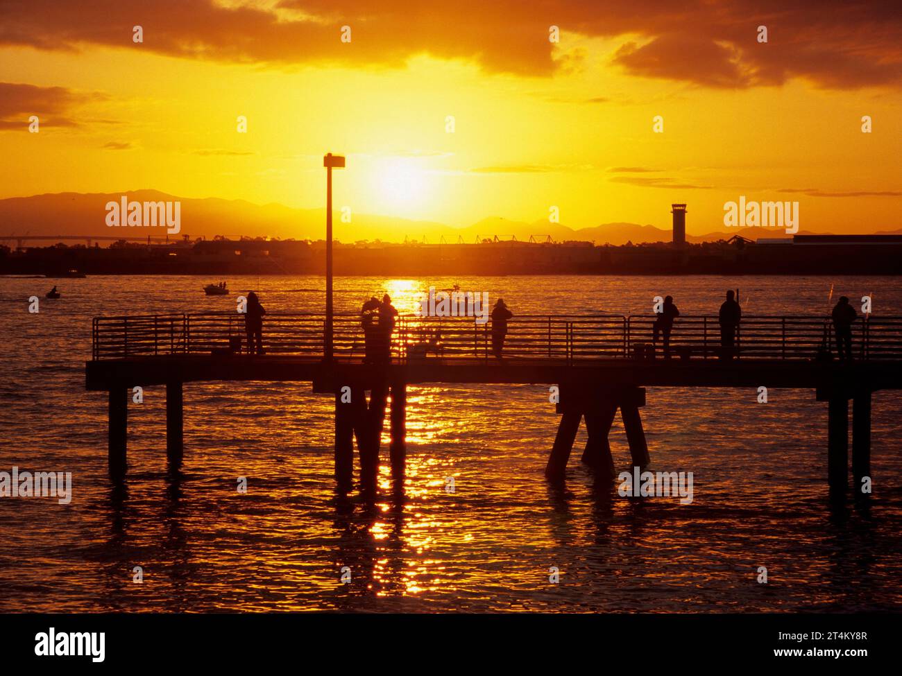 Molo di pesca all'alba, Shelter Island, San Diego, California Foto Stock