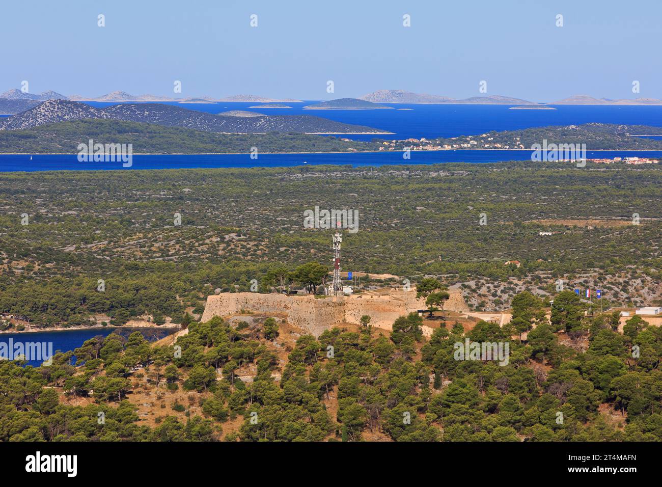 Vista panoramica sulla fortezza medievale di San Giovanni a Sibenik, Croazia Foto Stock