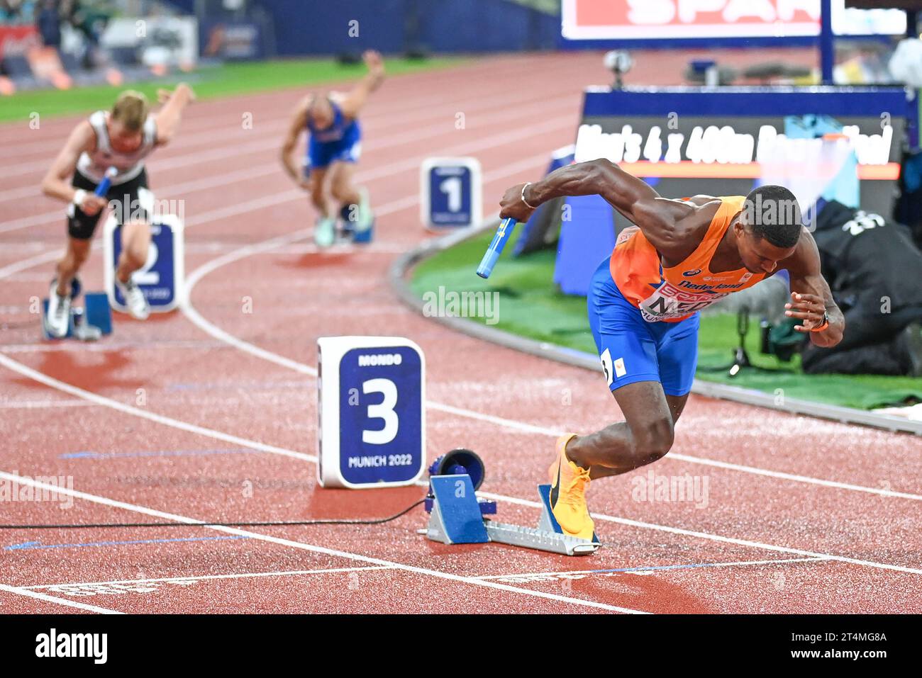 Isayah Boers (Paesi Bassi). relè finale 4x400. Campionati europei di Monaco 2022 Foto Stock