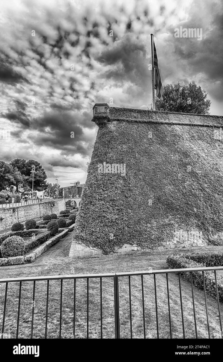 Bastione del Castello di Montjuic, un'antica fortezza militare a Barcellona, Catalogna, Spagna Foto Stock