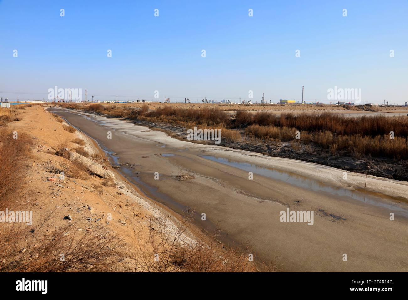 canale d'acqua in natura, primo piano della foto Foto Stock