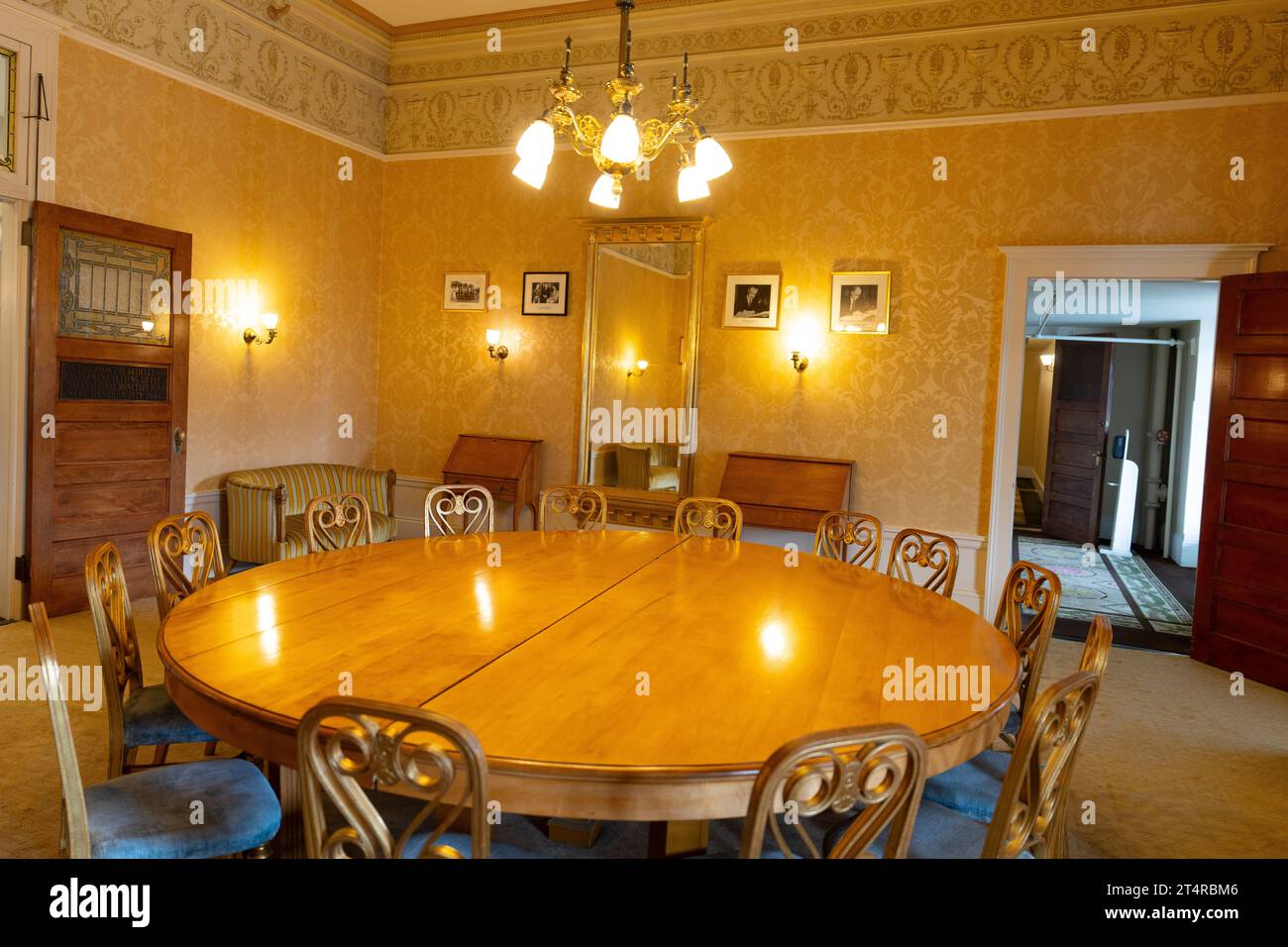 MT. Washington Omni Resort, dove è stato fondato il Fondo monetario Internazionale (FMI). Nella foto è la stanza in cui sono stati firmati gli articoli dell'accordo. Foto Stock