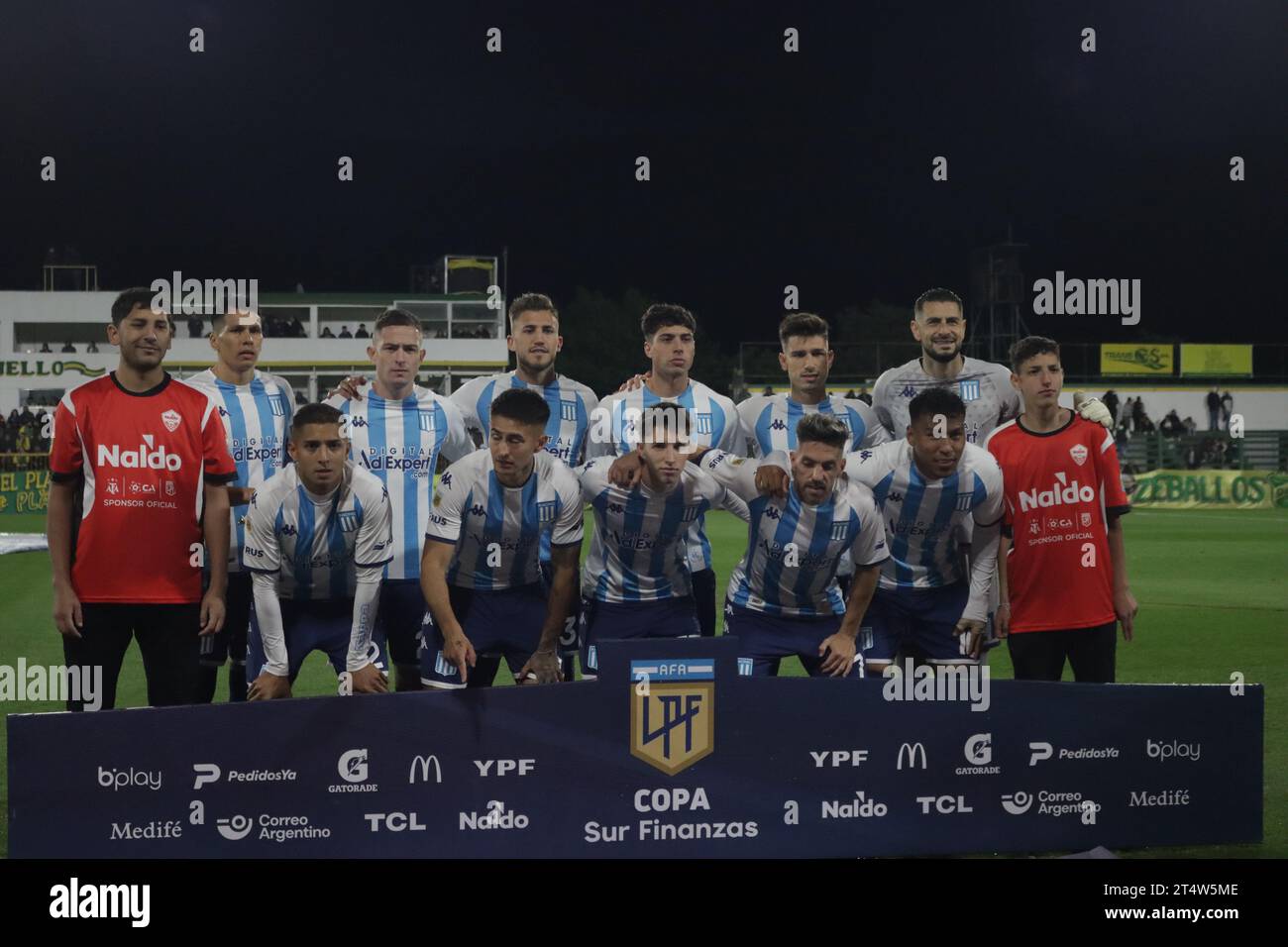 Florencio Varela, Argentina, 1 novembre 2023. Racing Club durante la partita tra Defensa y Justicia vs Racing Club. Credito: Fabideciria. Foto Stock