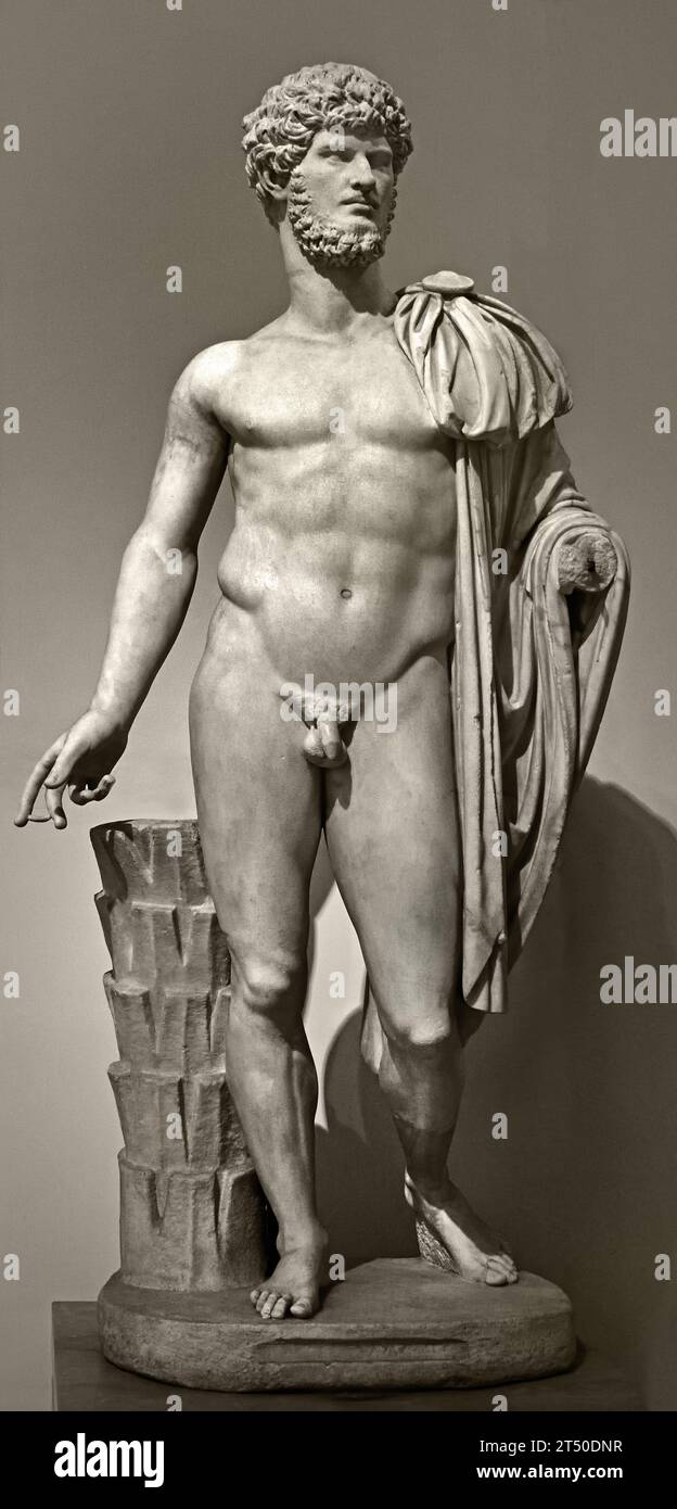 Statua maschile tipo Diomede Cuma-Monaco con testa ritratto di Lucio vero - Diomede Cuma-Monaco statua maschile con testa ritratto di Lucio vero museo Archeologico Nazionale di Napoli Italia. Foto Stock