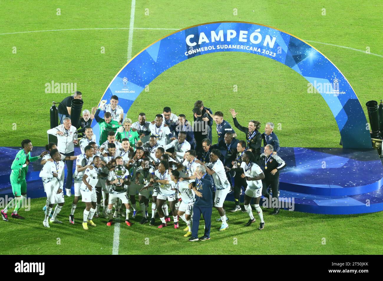 Maldonado, Uruguay, 28 ottobre 2023, Alexander Dominguez della LDU durante la partita finale della CONMEBOL Sudamericana Cup a Domingo Burgueño StadiumM Foto Stock