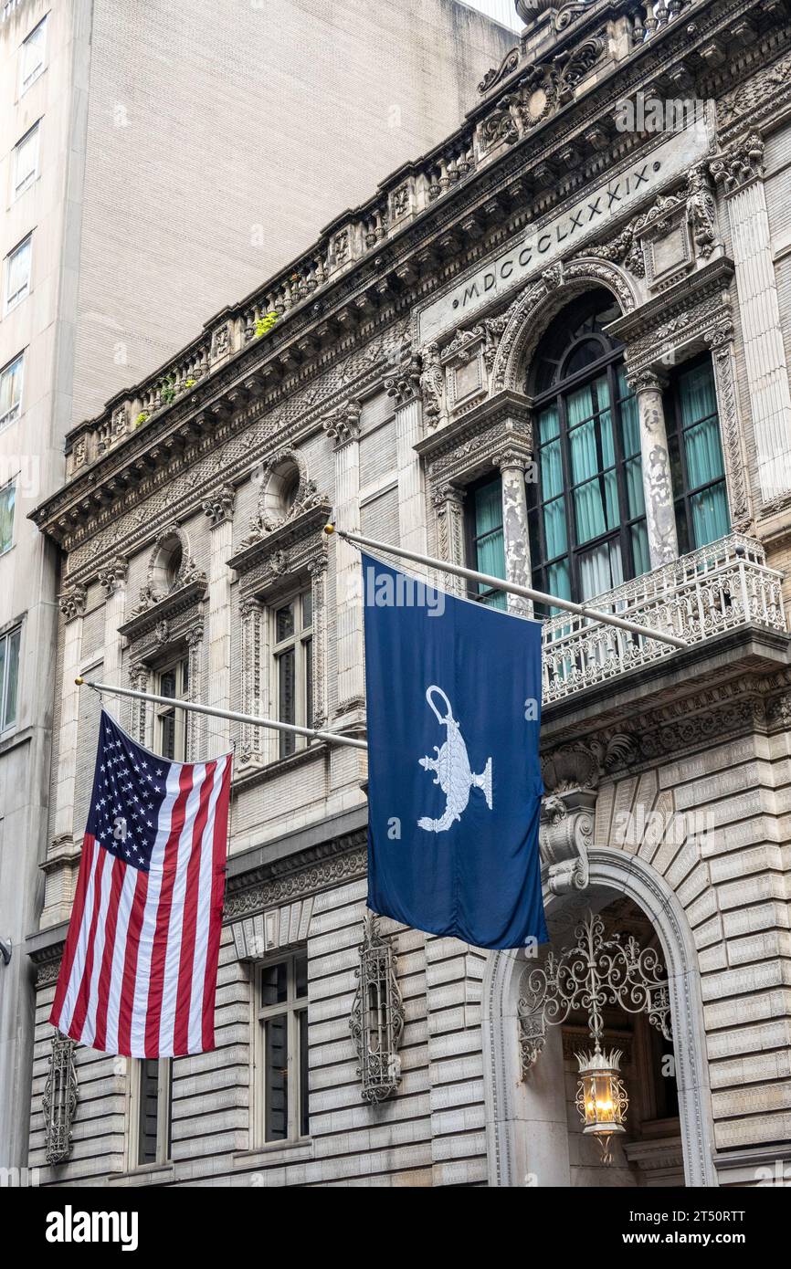 L'associazione Century è un club privato, sociale, artistico e gastronomico sulla W. 43rd St. A Midtown Manhattan, 2023, New York City, USA Foto Stock