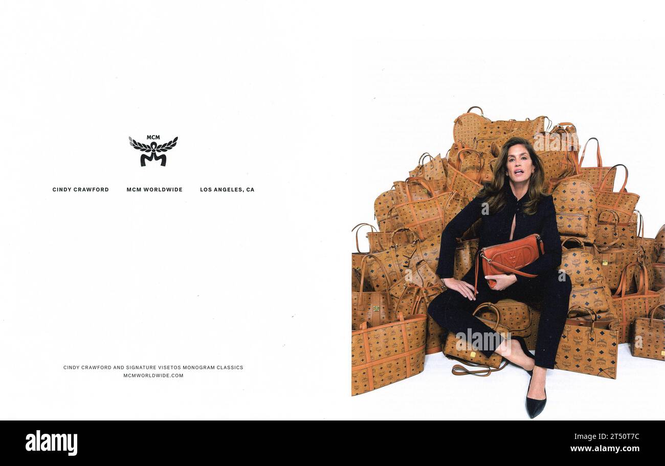 Vogue Magazine novembre 2023 Issue Advert, USA Foto Stock