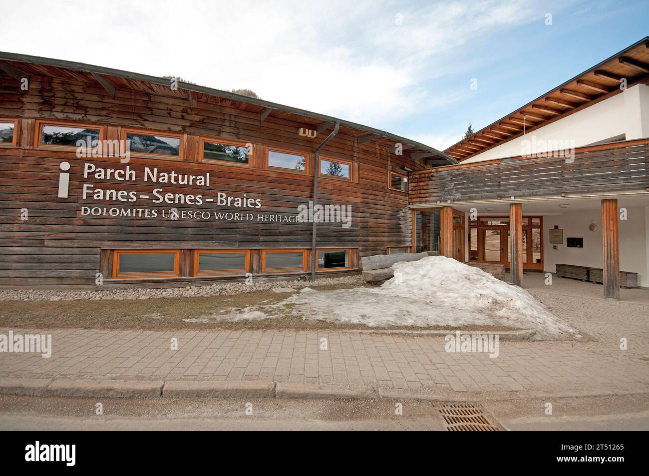 Centro visite del Parco naturale Fanes-Senes-Braies, San Vigilio di Marebbe, Trentino-alto Adige, Italia Foto Stock