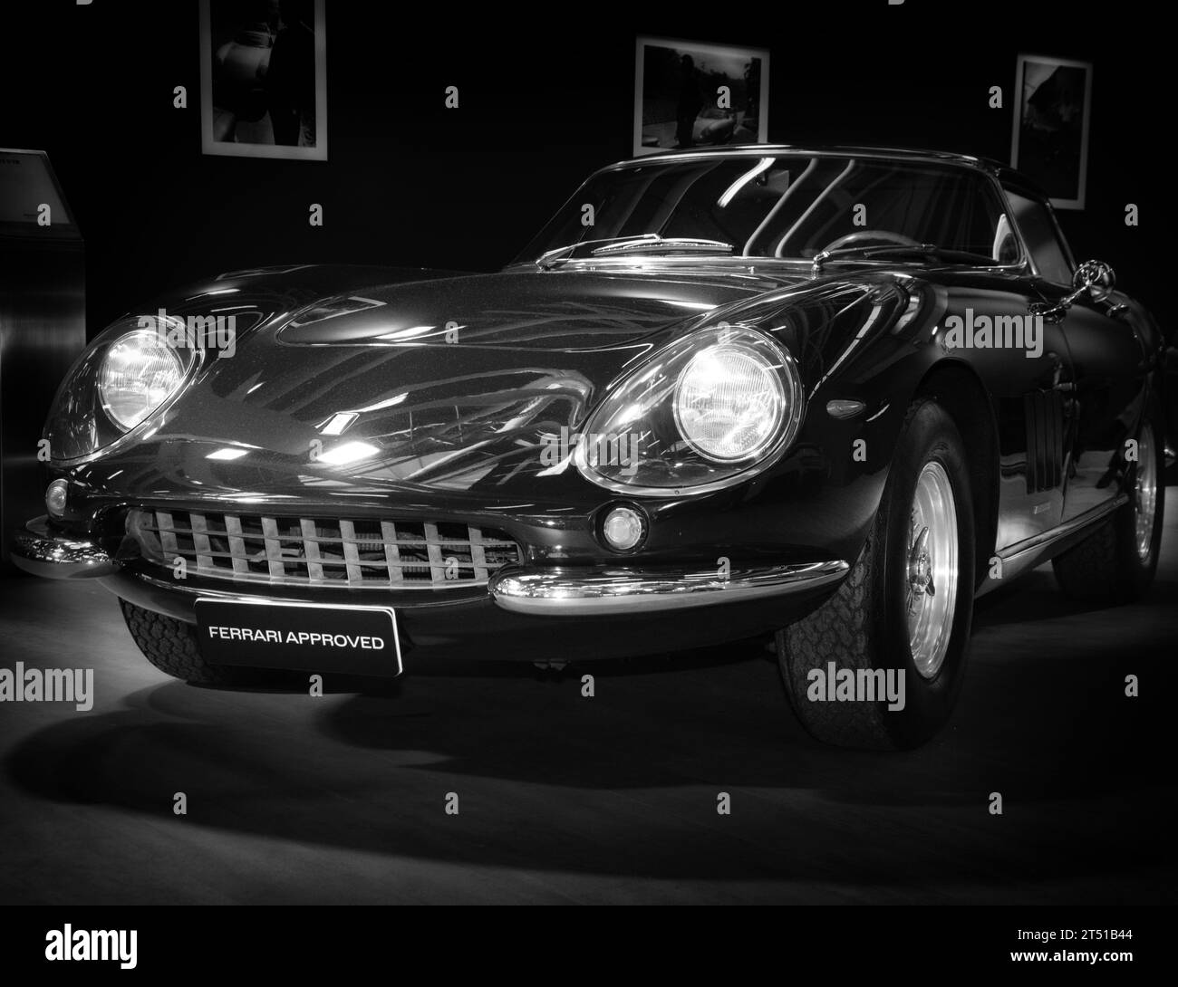 Bologna , Italia - 26 ottobre 2023: Ferrari 275 di Clint Eastowood Luxury E DREEM CAR IN ESPOSIZIONE Foto Stock